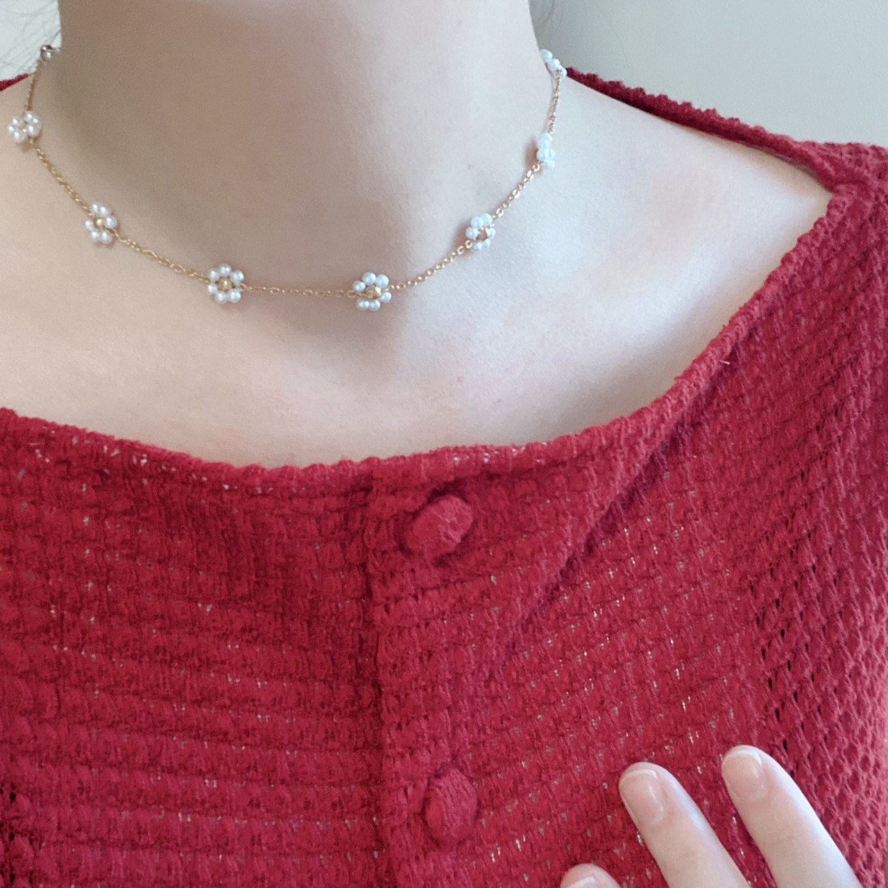 Bellis Choker